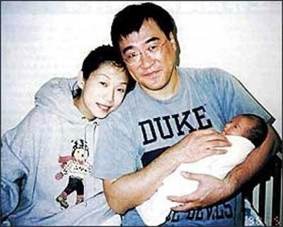 李宗盛舞台上揭离婚细节,赞叹林忆莲!