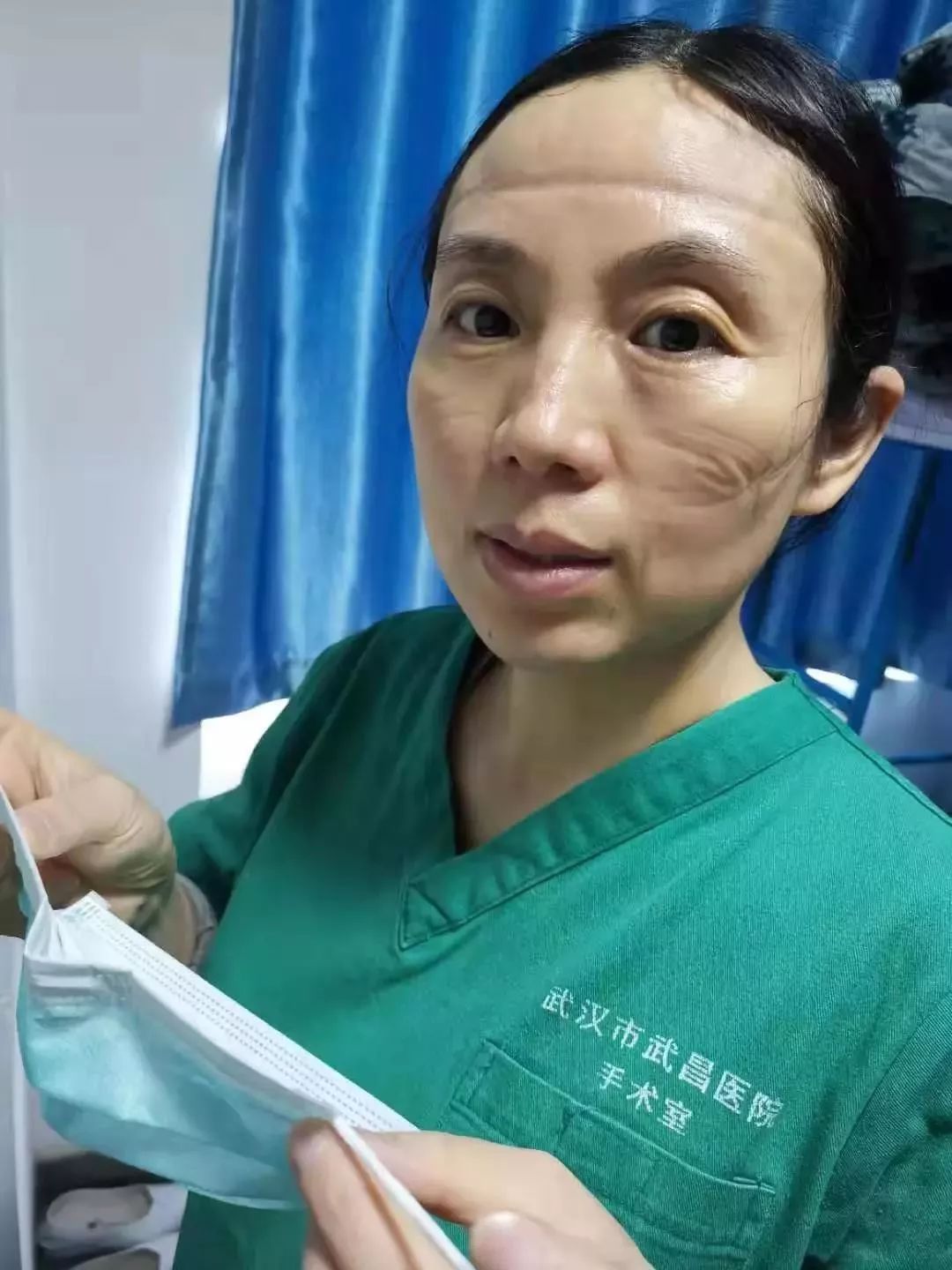 请记住这些口罩下最美的面庞