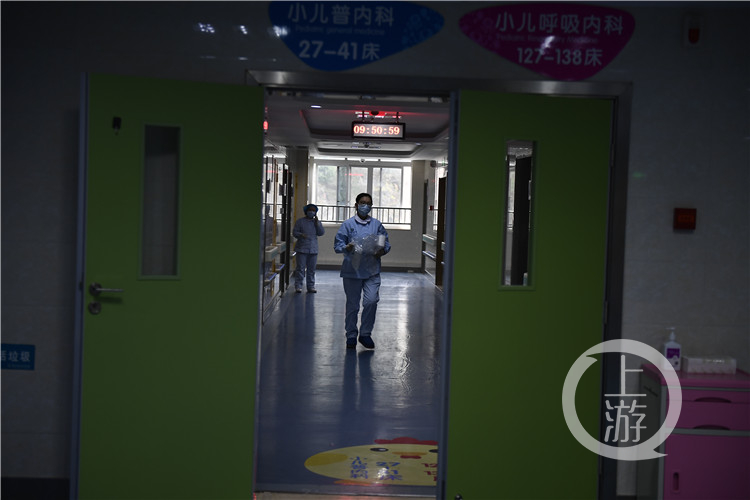 5万平米的儿童医院,0.3万平米的门诊急救中心,0.1万平米的
