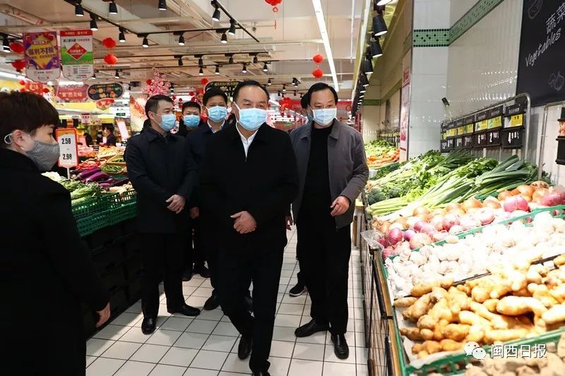 许维泽带队检查中心城区疫情防控物资保障情况