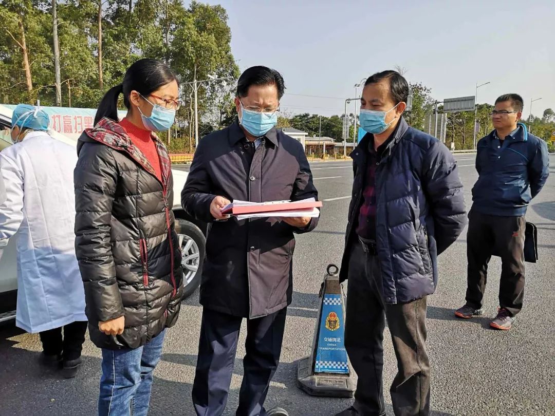 玉林市委常委,北流市委书记赵志刚检查指导疫情防控工作基层党组织和