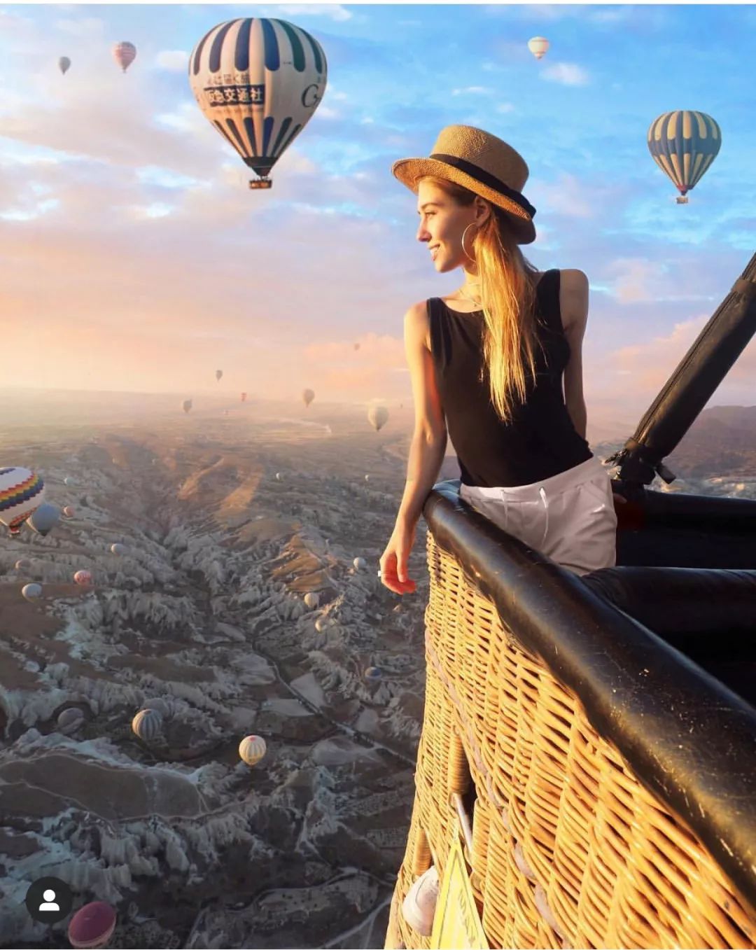 俄罗斯妹子的私照太刺激了每一张都看到腿软