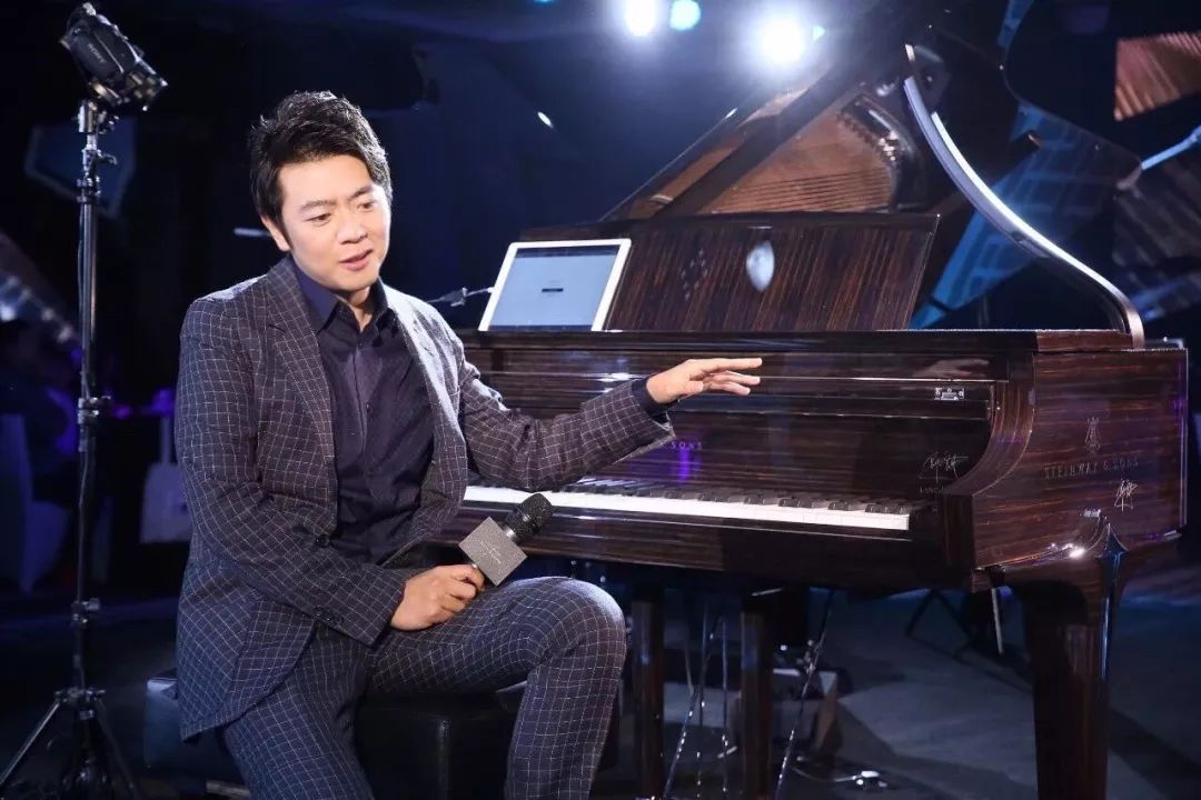 施坦威艺术家郎朗献演第62届格莱美颁奖典礼