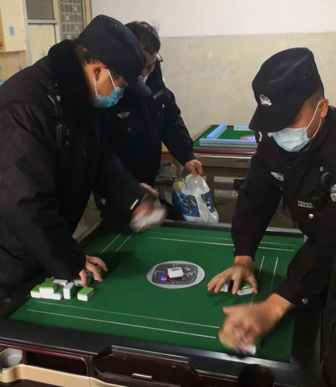 疫情当前聚众赌博池州这些人被处罚拘留
