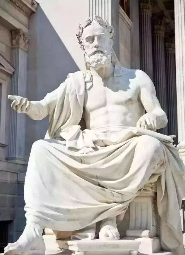 这就是人类历史上的忒修斯悖论,其实里面有一个隐藏的彩蛋,那是永生的