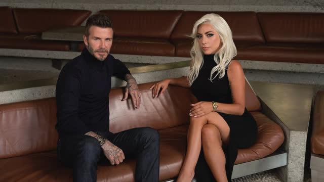 ladygaga被拍到与一男子热吻,两人对视十分亲密,疑似新恋情曝光_男友