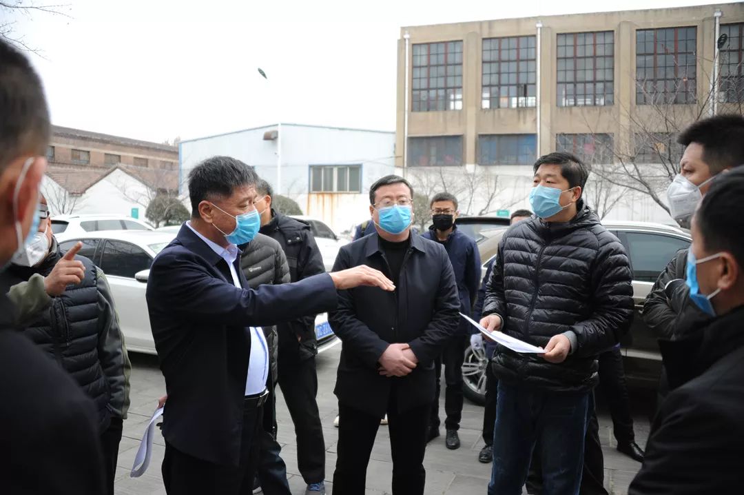 战疫一线丨泰玺集团承建的两处疫情应急医院迎接淄川区领导视察