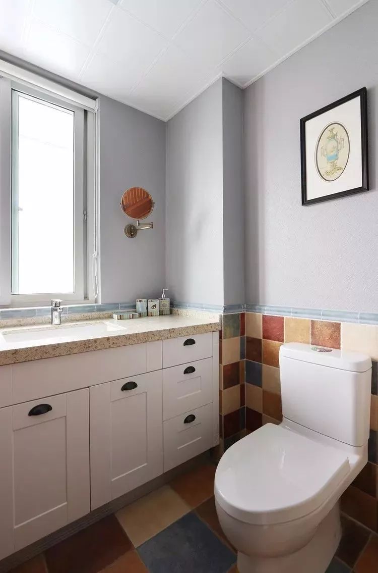 卫生间墙面效果图卫生间墙砖腰线选择