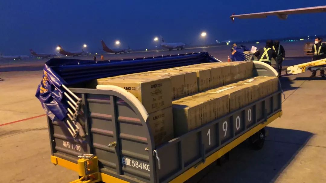 若有战,召必来,战必胜——深圳航空西安分公司完成防疫医疗物资凿输