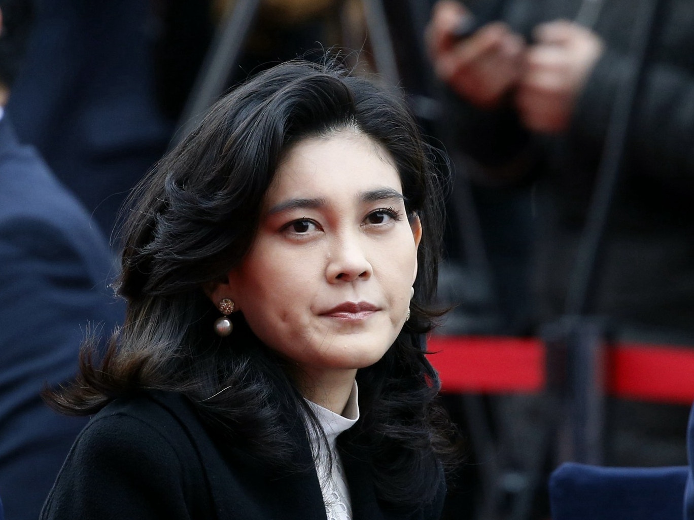 三星集团家族长女李富真首尔家庭法院在2017年的一审判决中判决两人