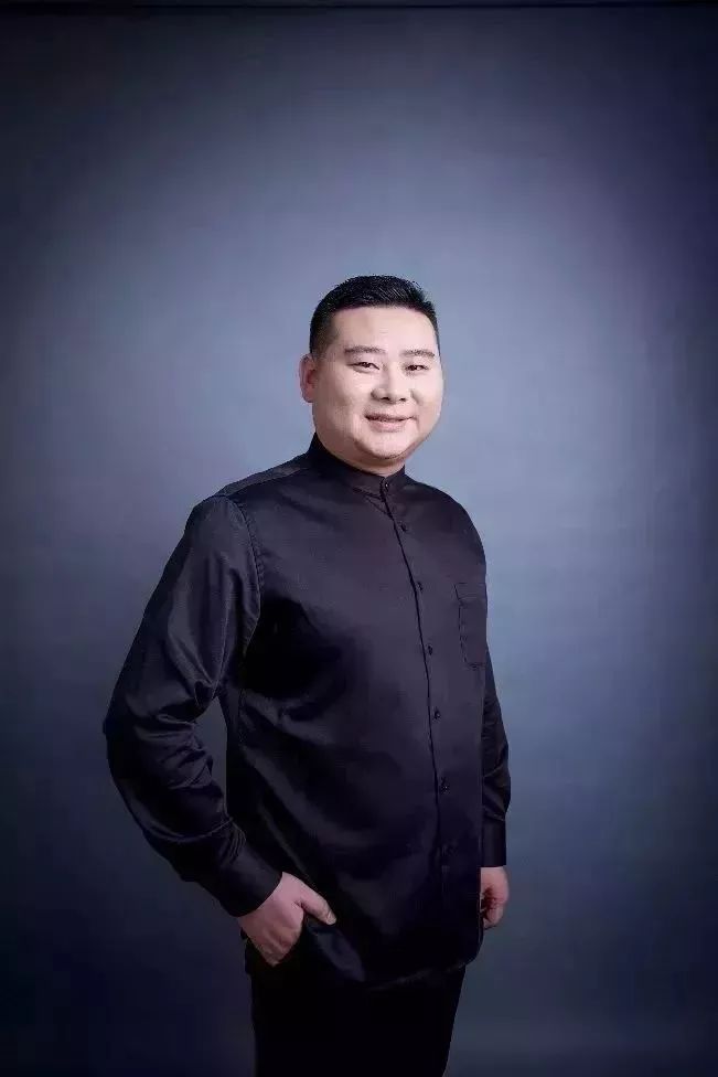 优秀作品赏析:《给母亲》,朴素的词句呈现浓浓的情愫