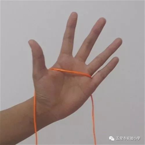 绳子游戏降落伞图片