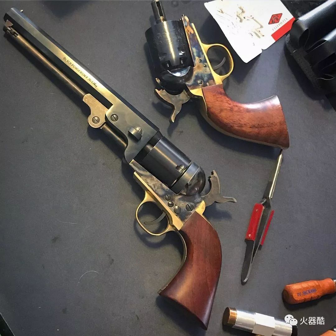 西部枪械文明与野蛮交织的时代唯有火器可以掌控一切