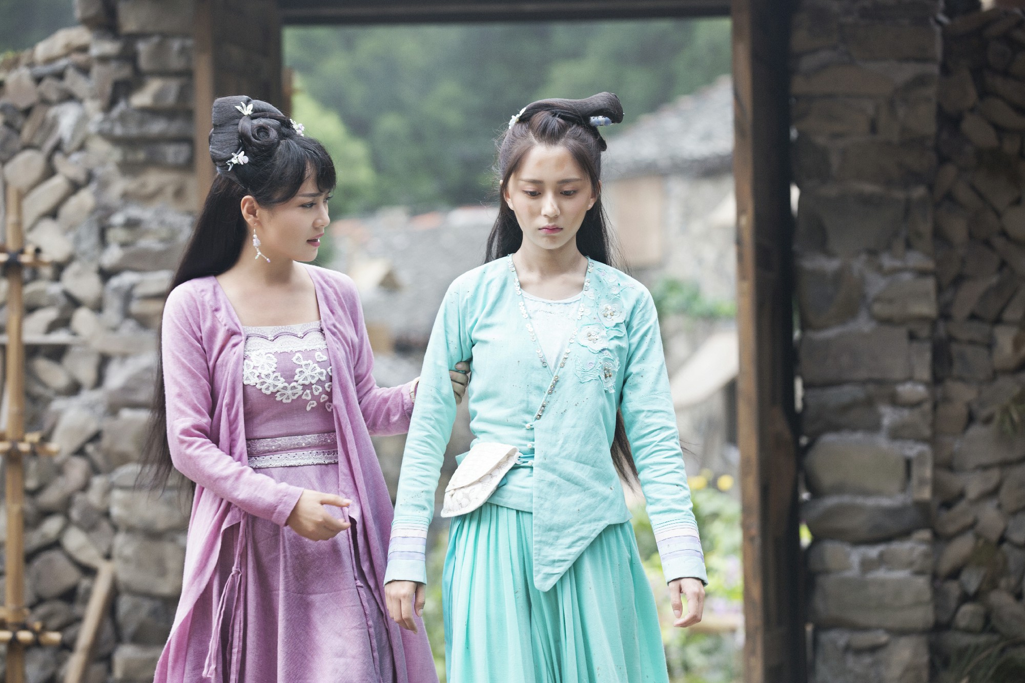 《人间烟火花小厨》热播 斯琴高丽暴力炫夫实力宠妹_妹妹