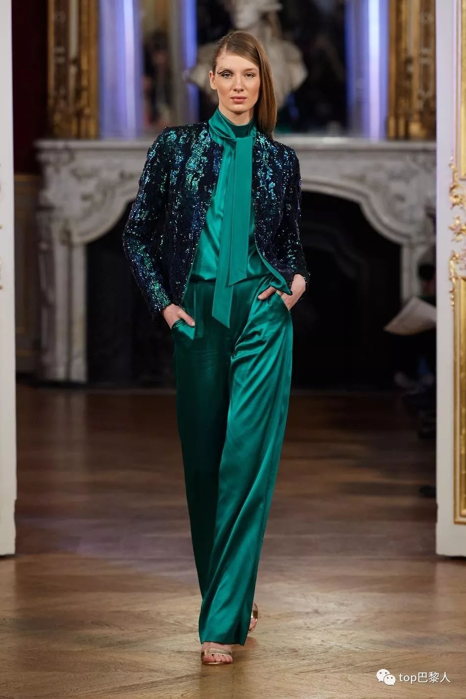 开豪车背爱马仕算不上白富美,真正的"富婆"都去巴黎干了这事._定制