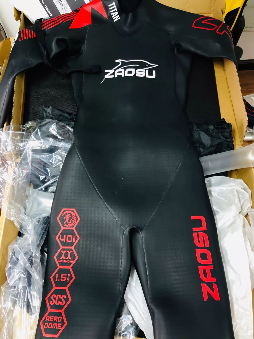 装备测评zaosu顶级党版胶衣titan