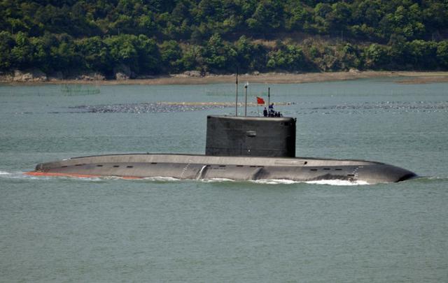 潜艇在水下的速度快还是在水面上速度快真相说出来你可别不信