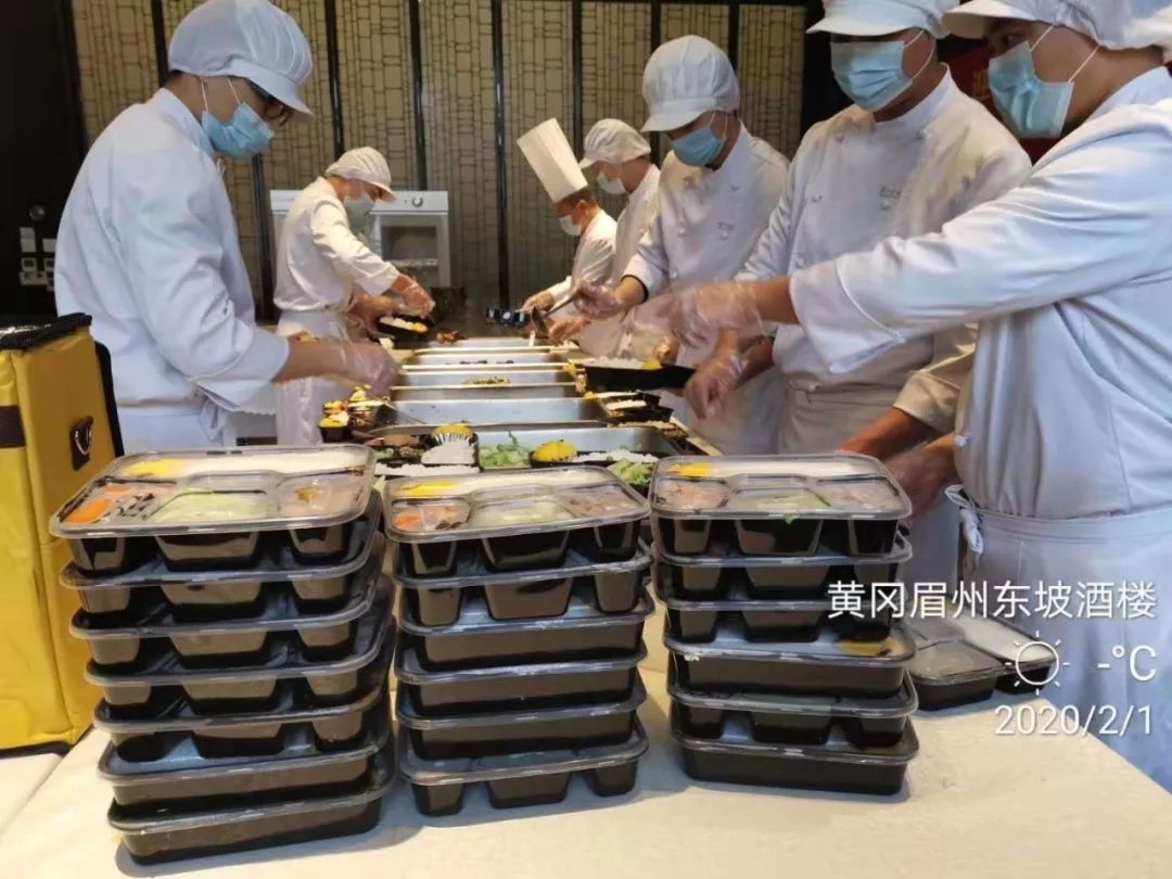 疫情無情人有情繫列報道二眉州東坡戰地食堂溫暖守護