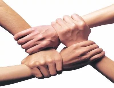 任务,全力以赴保任务,保安全,保稳定;带头顾全大局,坚决服从组织安排