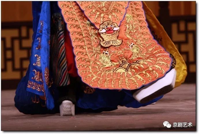 最全的京剧台步介绍,想学的都要看!