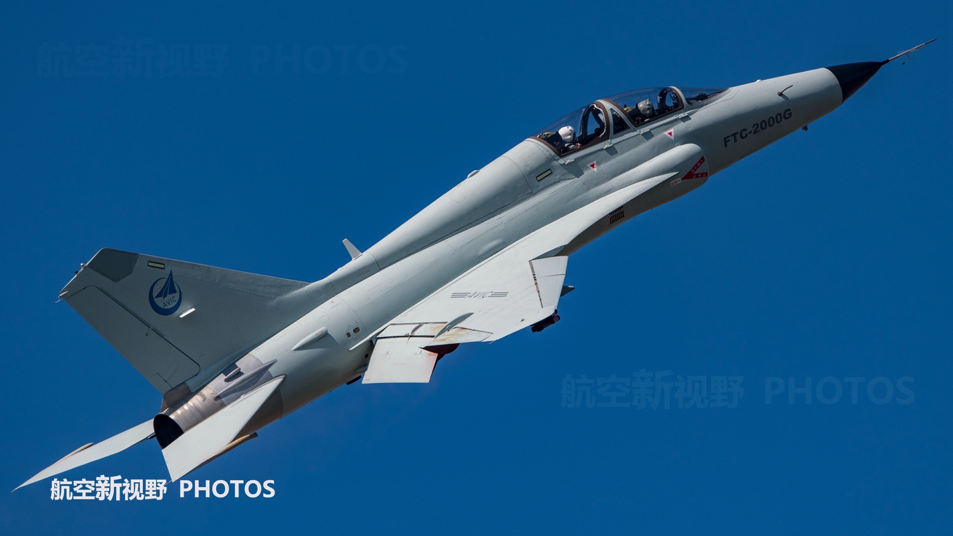 ftc-2000g战机组图,条件再苦也要造新战机,国内不要力争出口