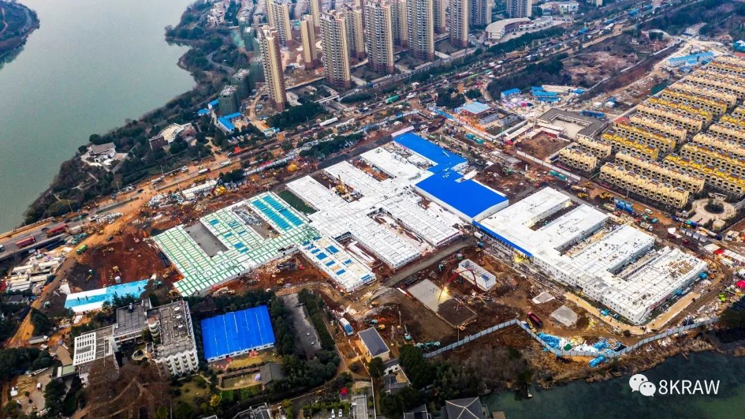 罗浩感谢所有火神山医院的建设者们的付出;感谢将在这里与病毒继续