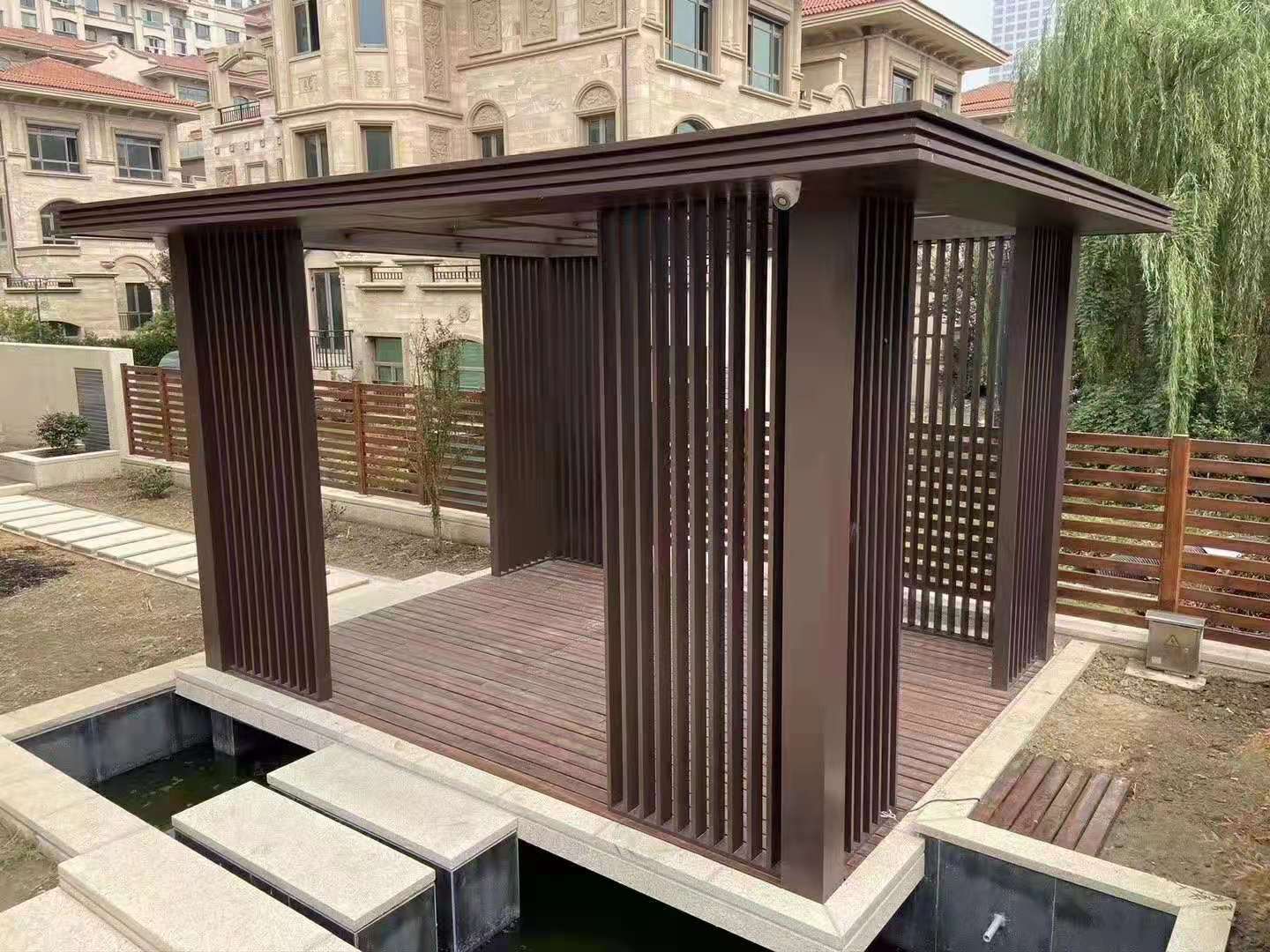 中式铝合金凉亭拥抱生活的自然和安详融为一体