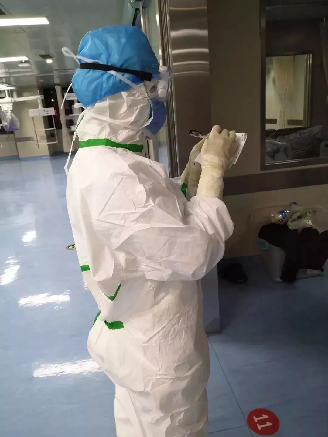 这36张图片看哭了致敬江西最美逆行者