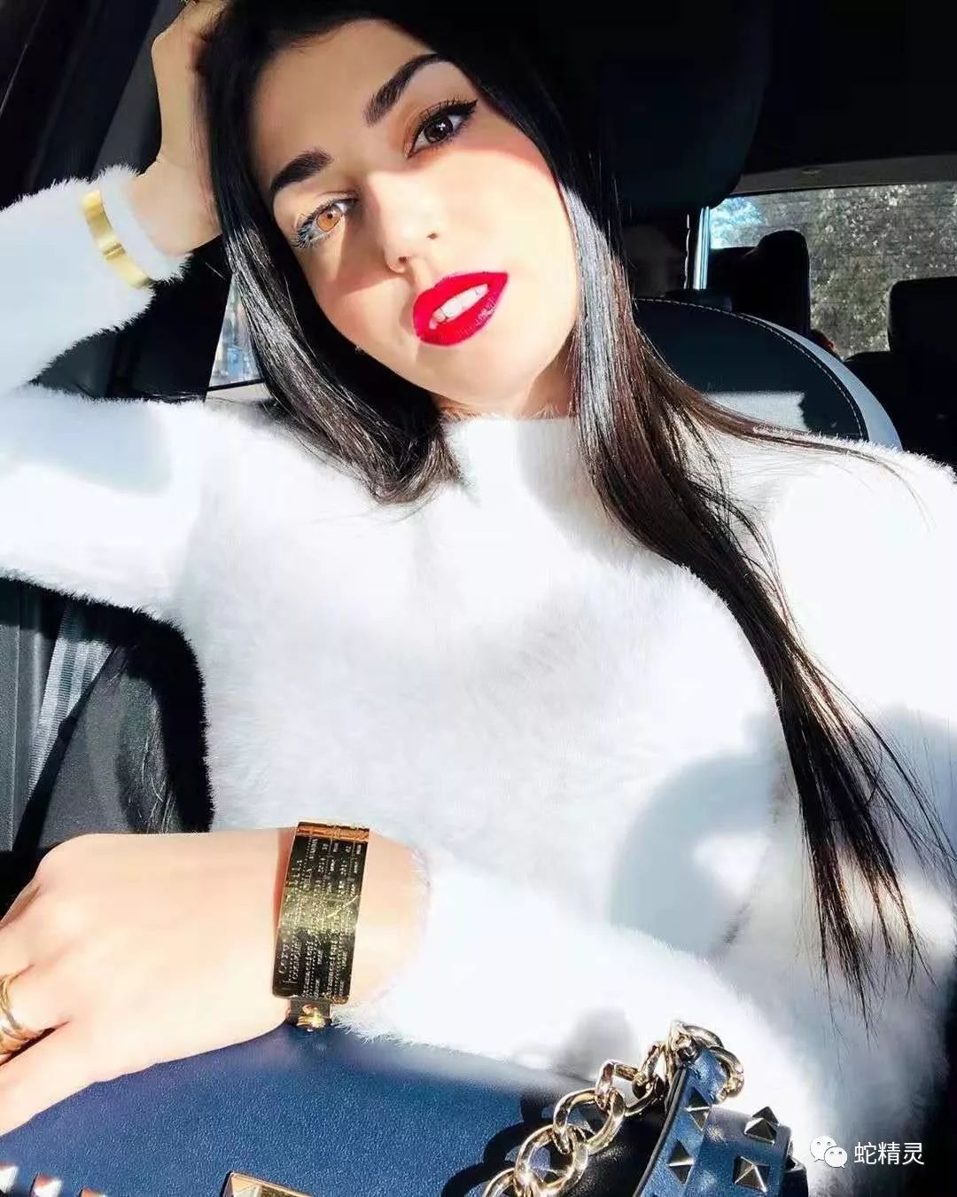 ▼麦孔和小曼奇尼▼加利亚迪尼老婆▼菲戈▼纳英戈兰老婆▼比亚比亚尼