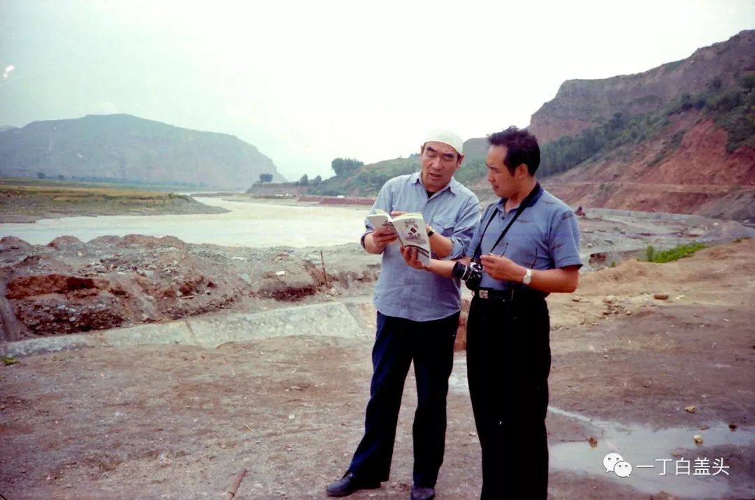 张承志一丁白盖头代序尕兄弟