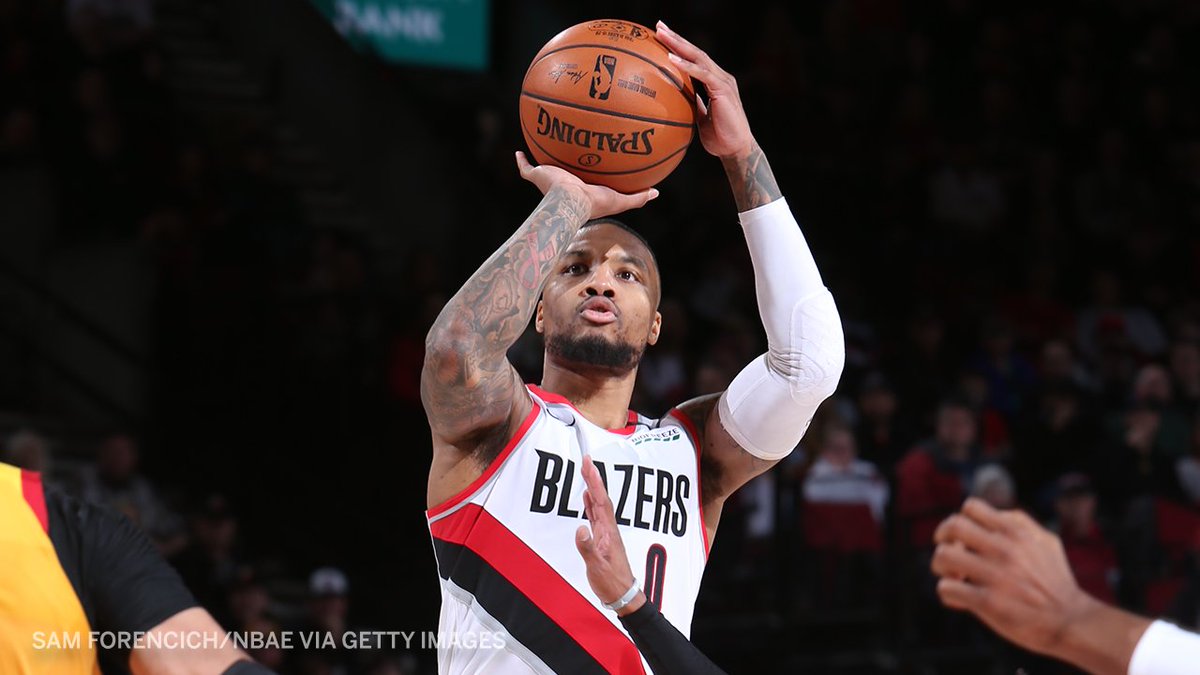 2日纪录:霍华德盖帽里程碑 利拉德再创三分神迹