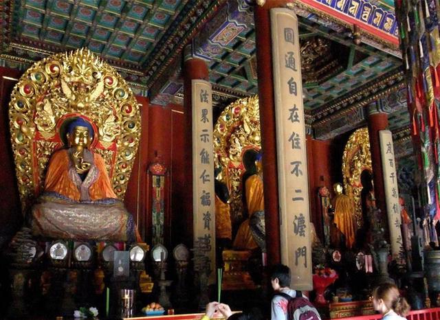 雍和宫匾额楹联表达了清代皇帝哪些佛学理念