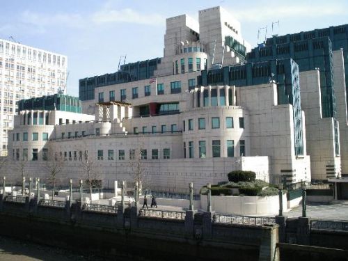 英国军情六处当然英国人的军情六处能力的情报能力也是了得,当"赌注之