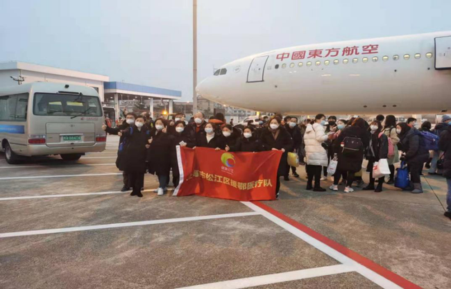 记者梳理发现,截至目前,东航共发出9架包机,运送各地