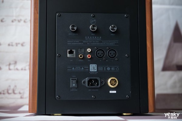 万元级的震撼低音惠威m500三分频有源音箱评测