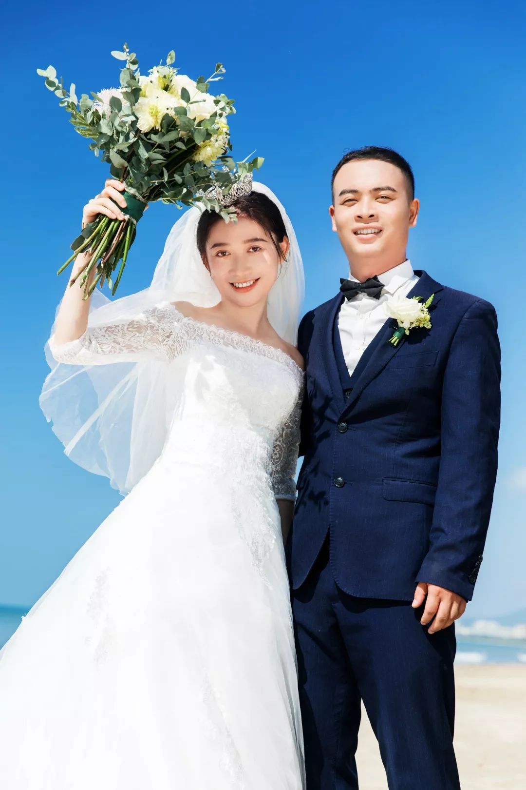 "亲爱的,目前疫情严峻,选择延期不是为了结婚而结婚,而是为了与你共度