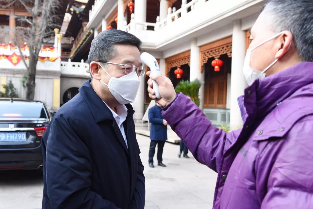 郑钢淼走访宗教活动场所要求发挥宗教界作用为疫情防控作贡献