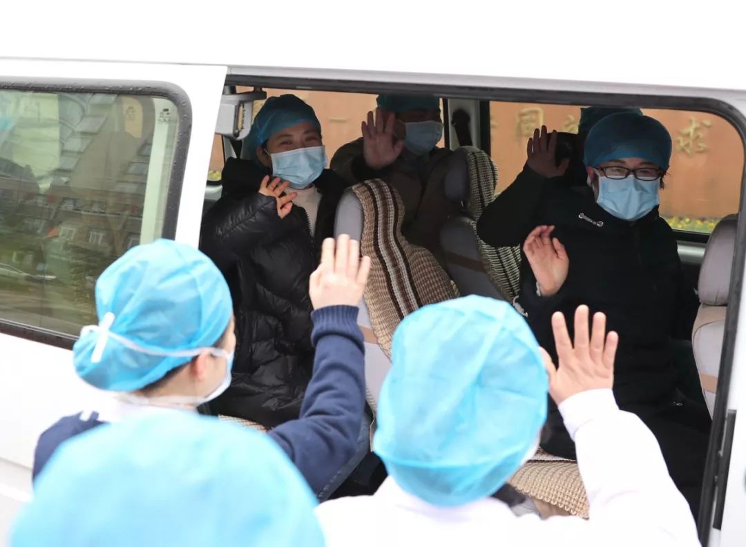 泪奔职业院校90后学子驰援武汉一线的16个感动瞬间