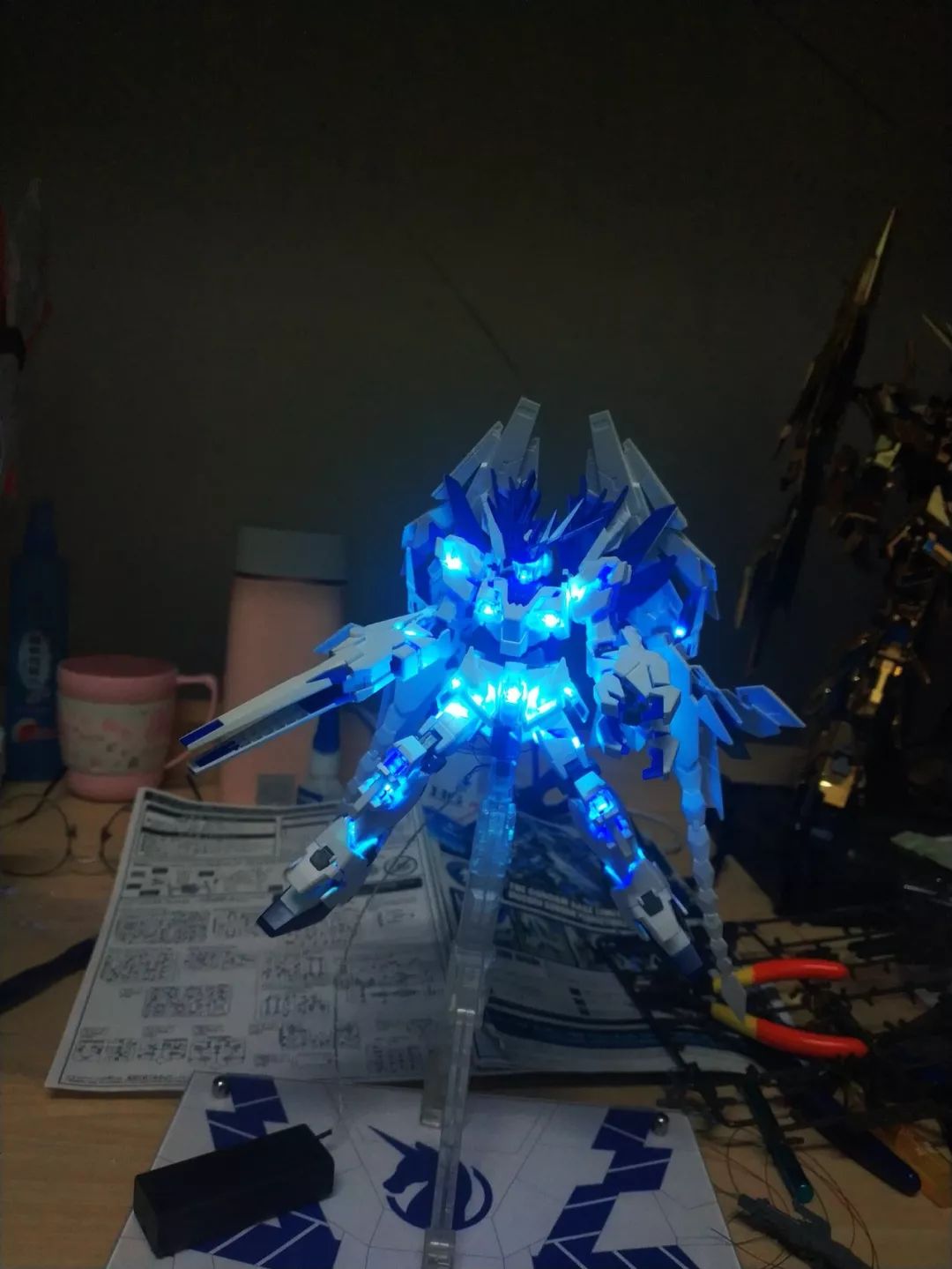 欣赏hg完美独角兽加灯