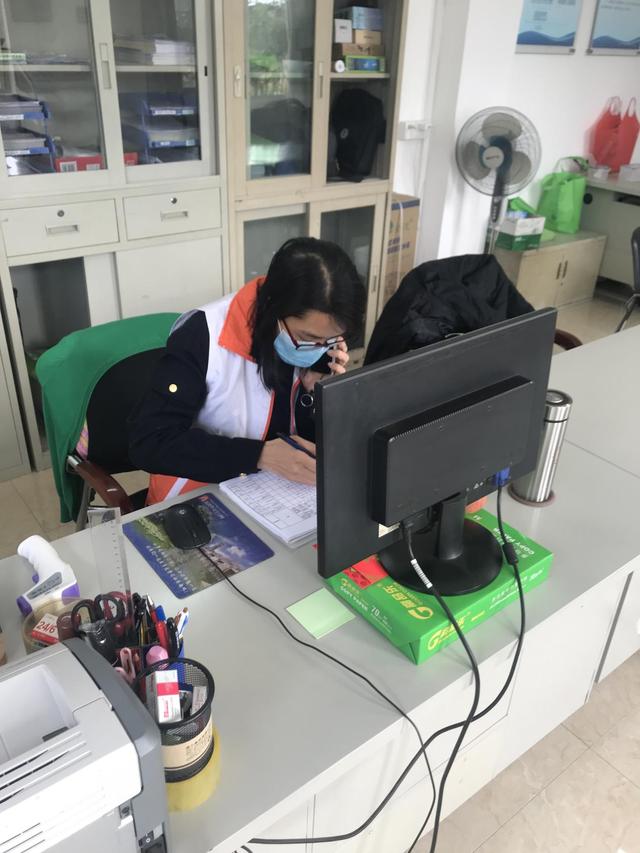 番禺|化龙这群网格员化身"电话客服",打响"大数据 网格化"防疫战_工作