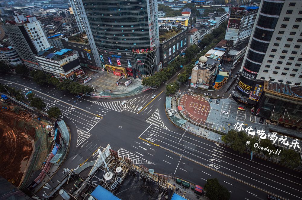 怀化城中街道图片