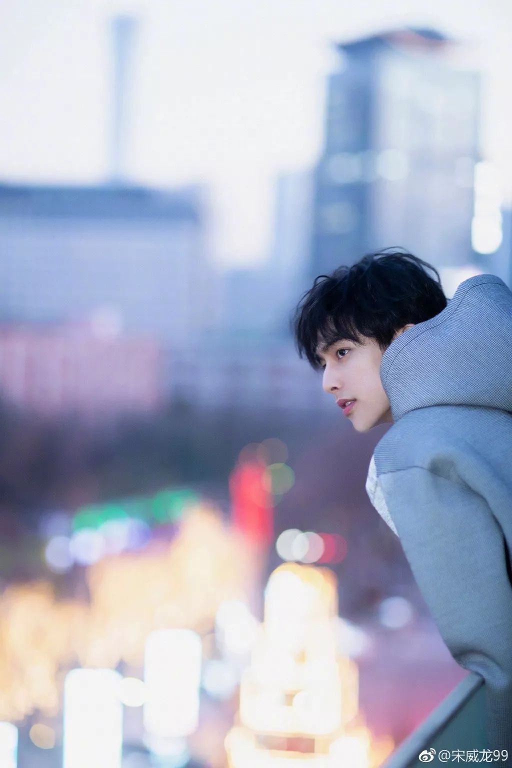 姐姐的小狼狗宋威龙已到货真的是从小帅起来的