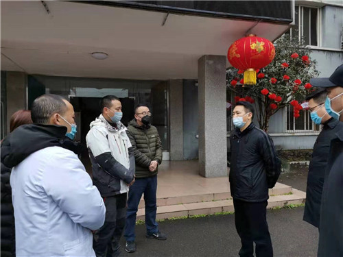 四川眉山:张力带队督导永寿镇疫情防控工作