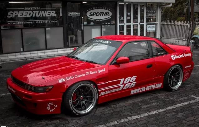 67飘移舞者火箭兔宽体改装日产s13