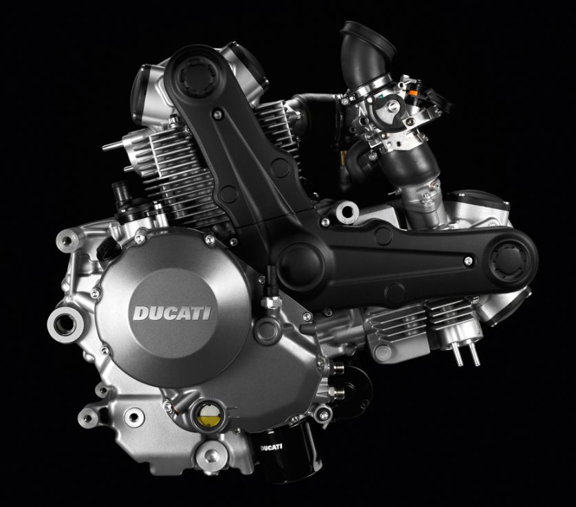 这家意大利摩托车厂家,以机械气门机构,l型双缸发动机,铬钼合金鸟巢式