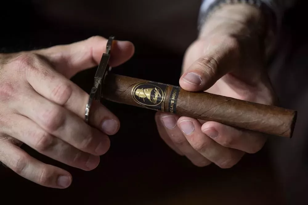 难怪拜伦会说:"给我一支雪茄,但我没有别的要求.