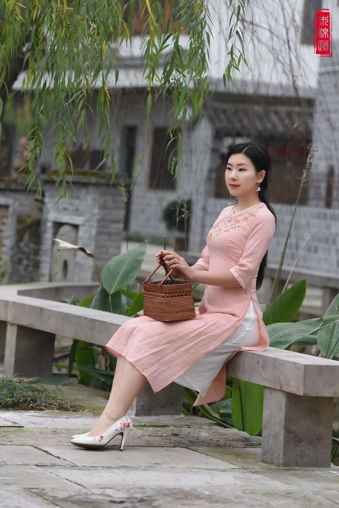 木棉道春晚上的这支旗袍舞惊艳了流年