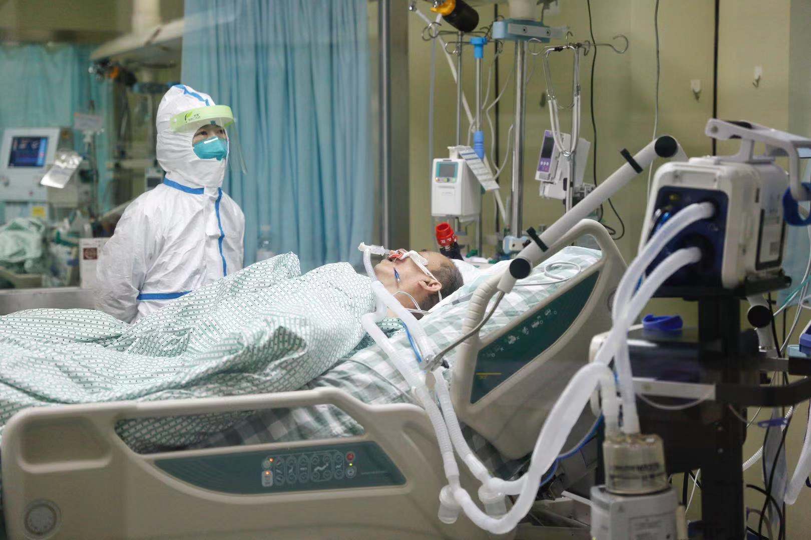 直击市八隔离病房|"谢谢你们带来阳光!我们一定平安回家,武汉加油!