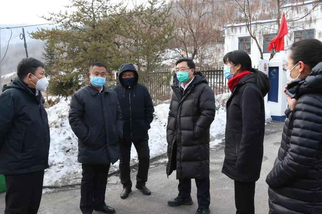 白山市委书记王冰督导检查我市疫情防控工作