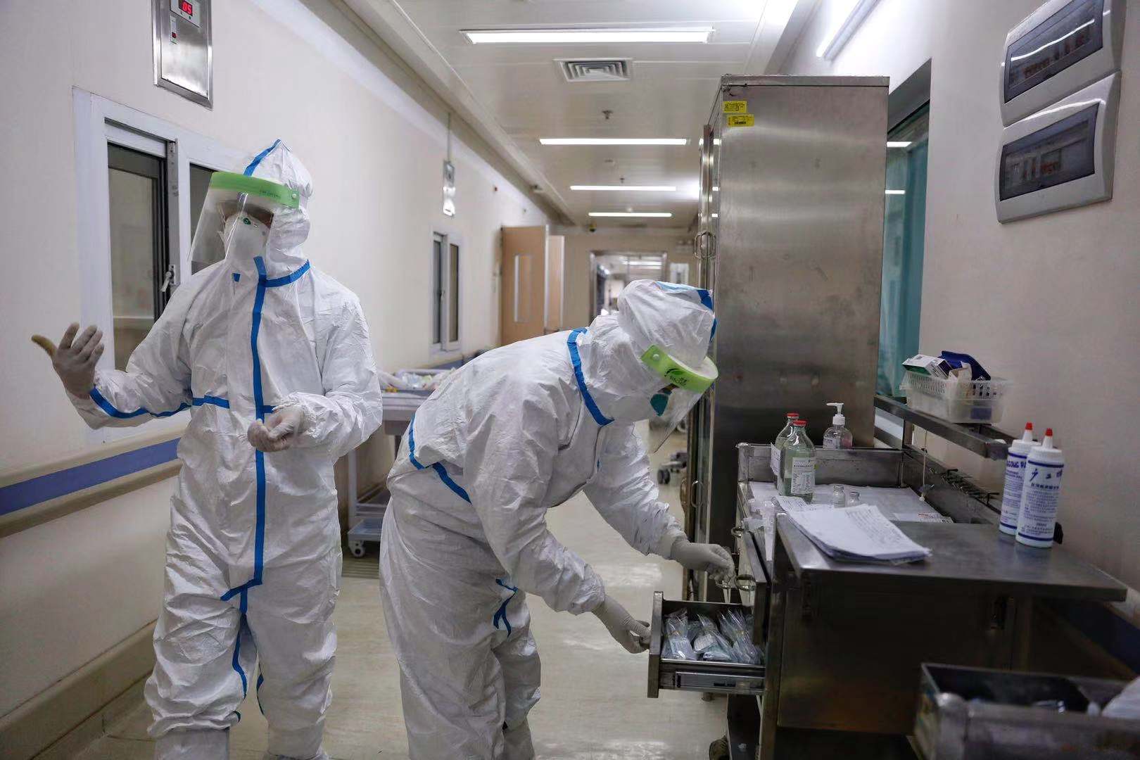 直击市八隔离病房|"谢谢你们带来阳光!我们一定平安回家,武汉加油!